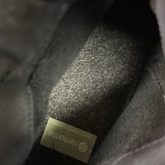 Stylish Black Ankle Boots - Picture 10 of 12